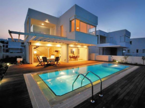 Villa Alia Balsa, Protaras